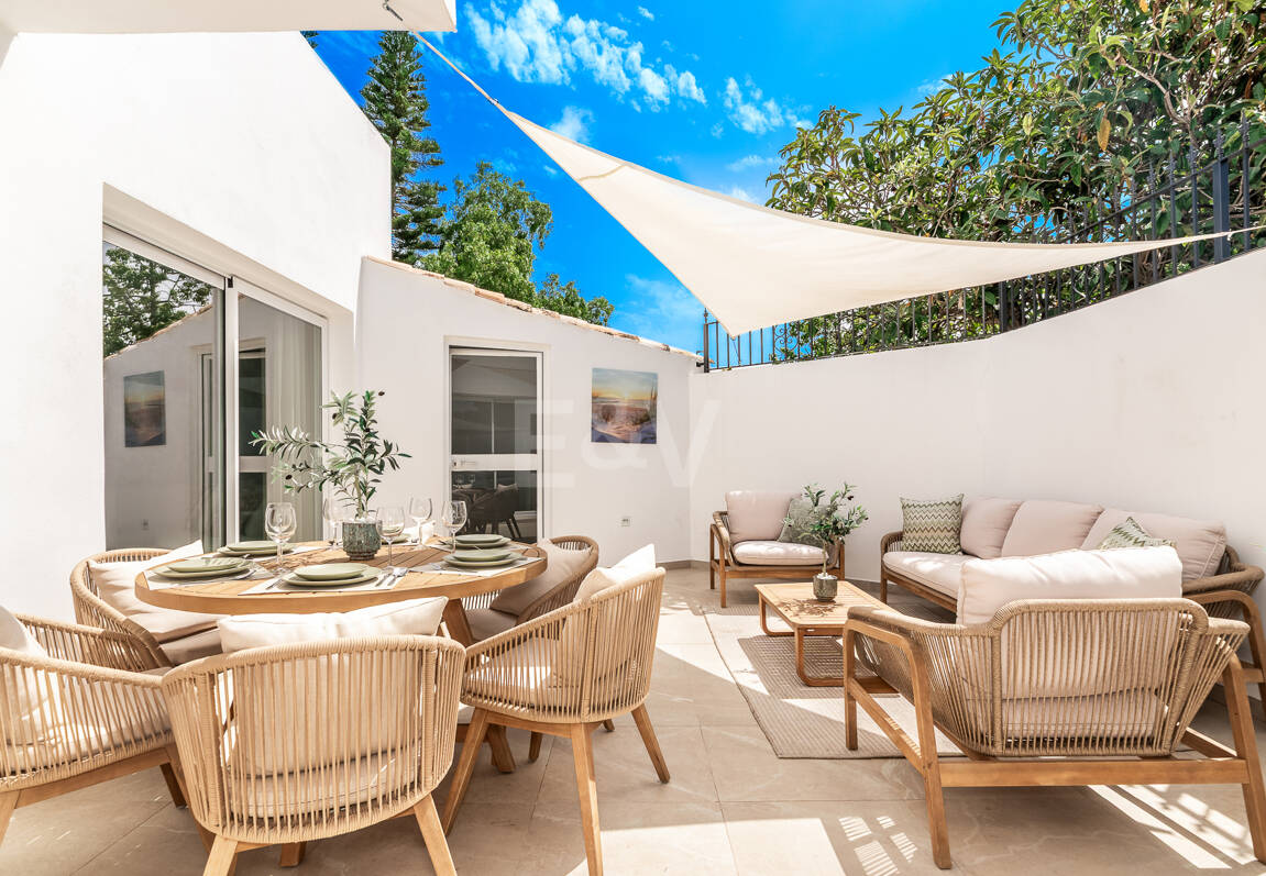 Radhus till salu i Puerto Banus, Marbella