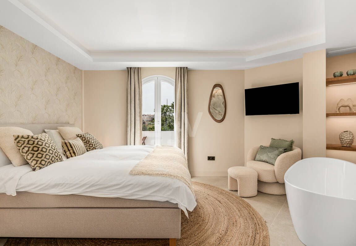 Radhus till salu i Puerto Banus, Marbella