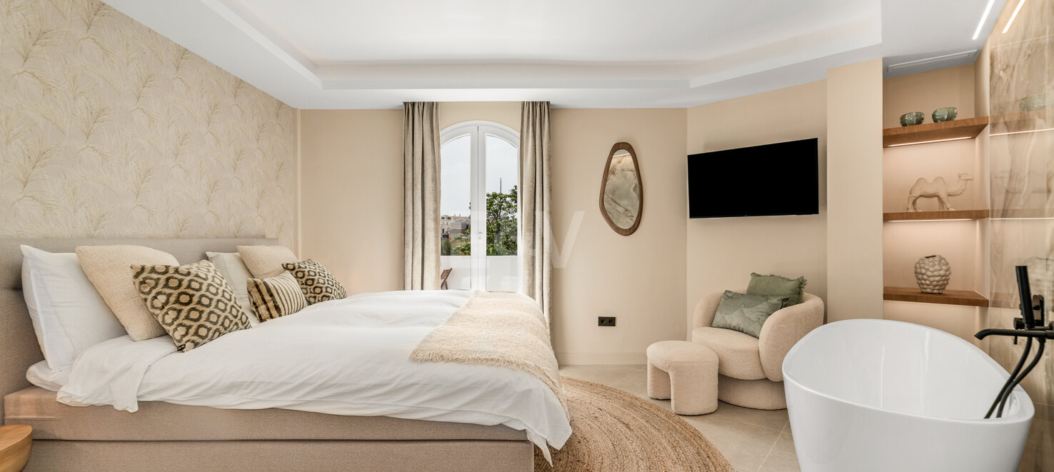 Radhus till salu i Puerto Banus, Marbella