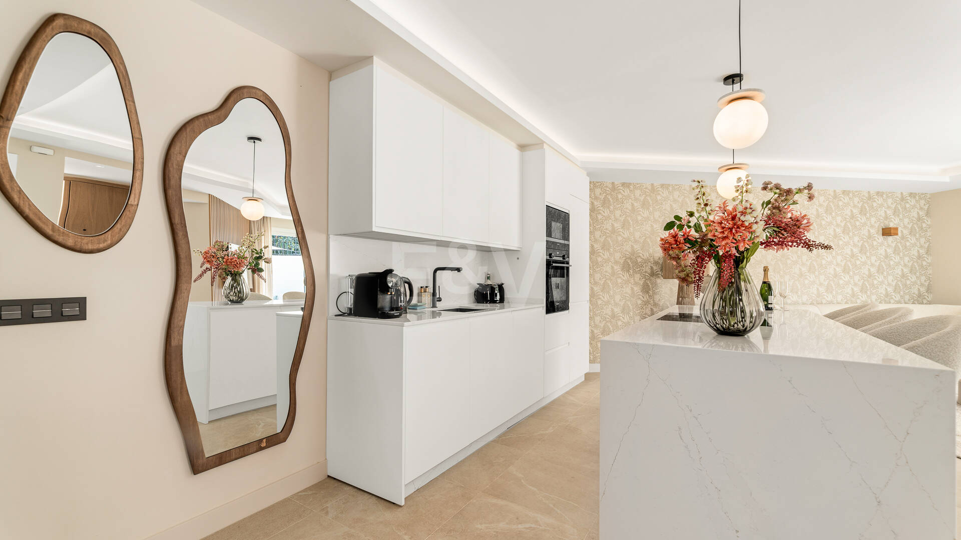 Boho style Townhouse close to Puerto Banus