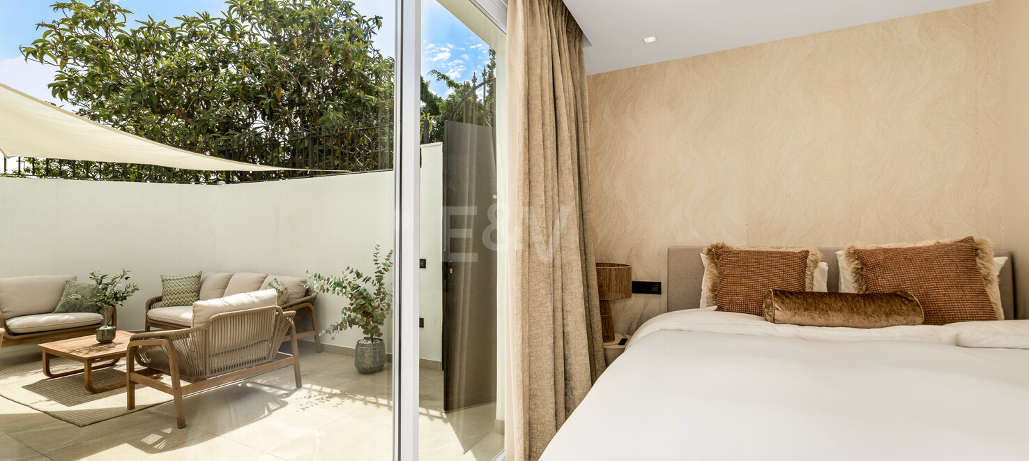 Radhus till salu i Puerto Banus, Marbella