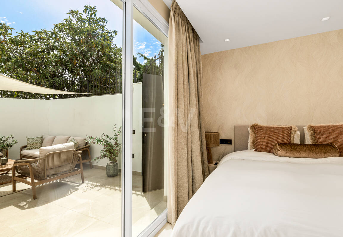 Radhus till salu i Puerto Banus, Marbella