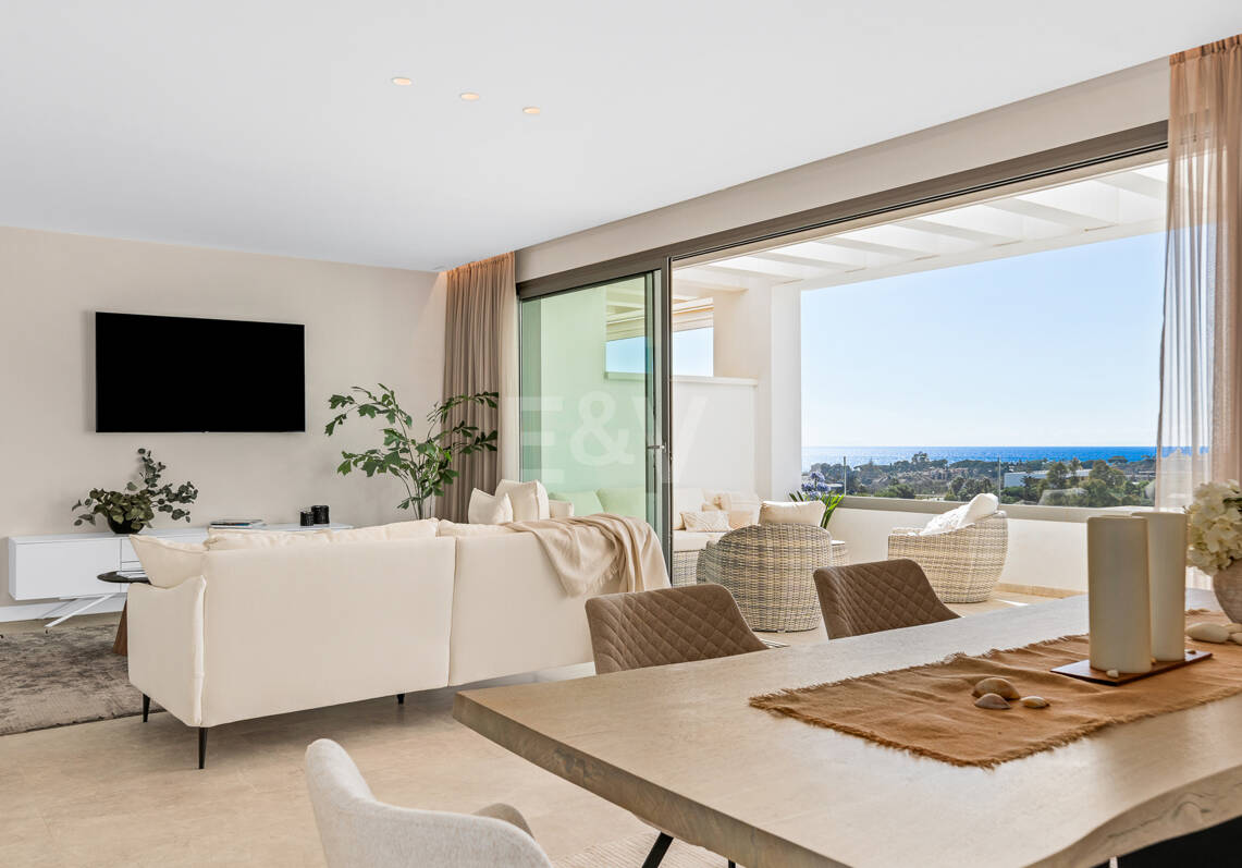 Penthouse avec Mer & Montagne Vues dans la communauté 5 étoiles