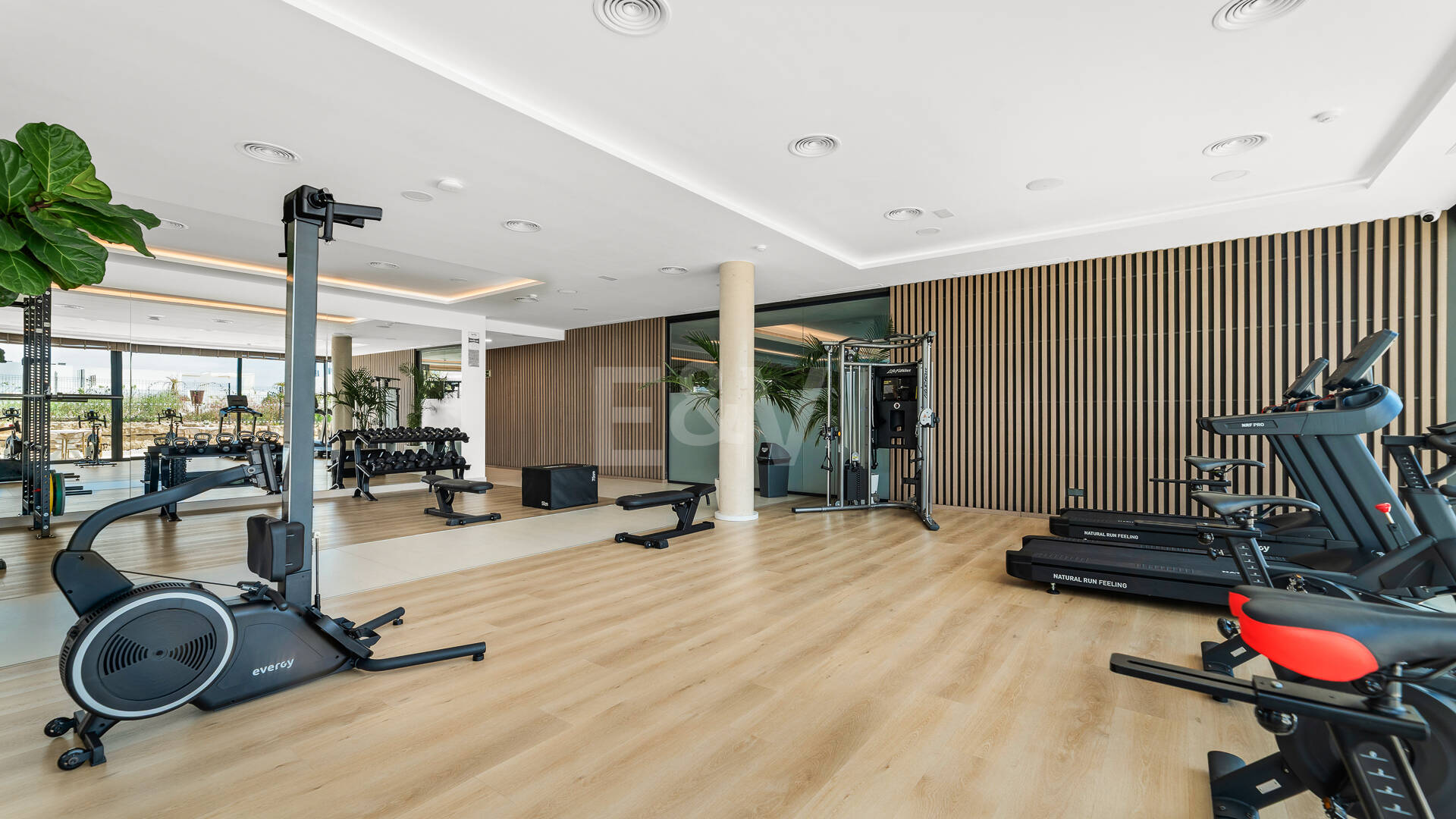 Penthouse med Sea & Mountain Utsikter i 5-stjärniga gemenskap