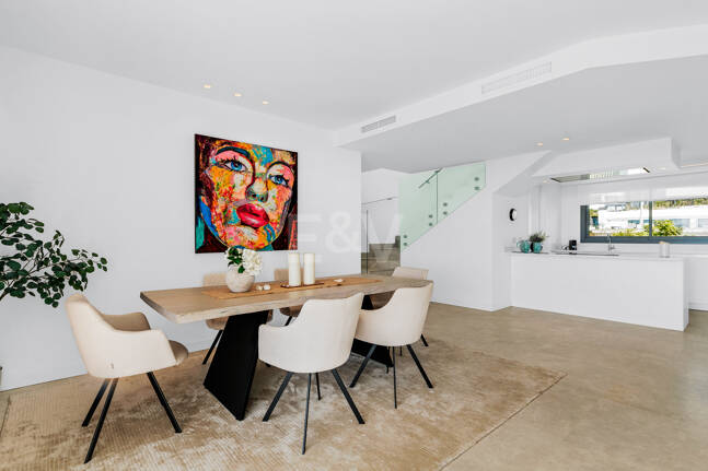 Penthouse with Sea & Mountain Views in 5-Star Community