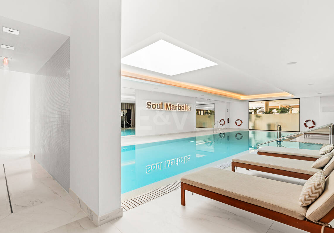 Penthouse avec Mer & Montagne Vues dans la communauté 5 étoiles