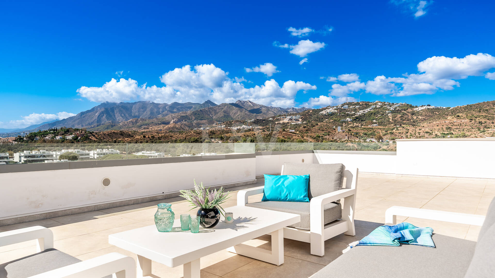 Penthouse with Sea & Mountain Views in 5-Star Community