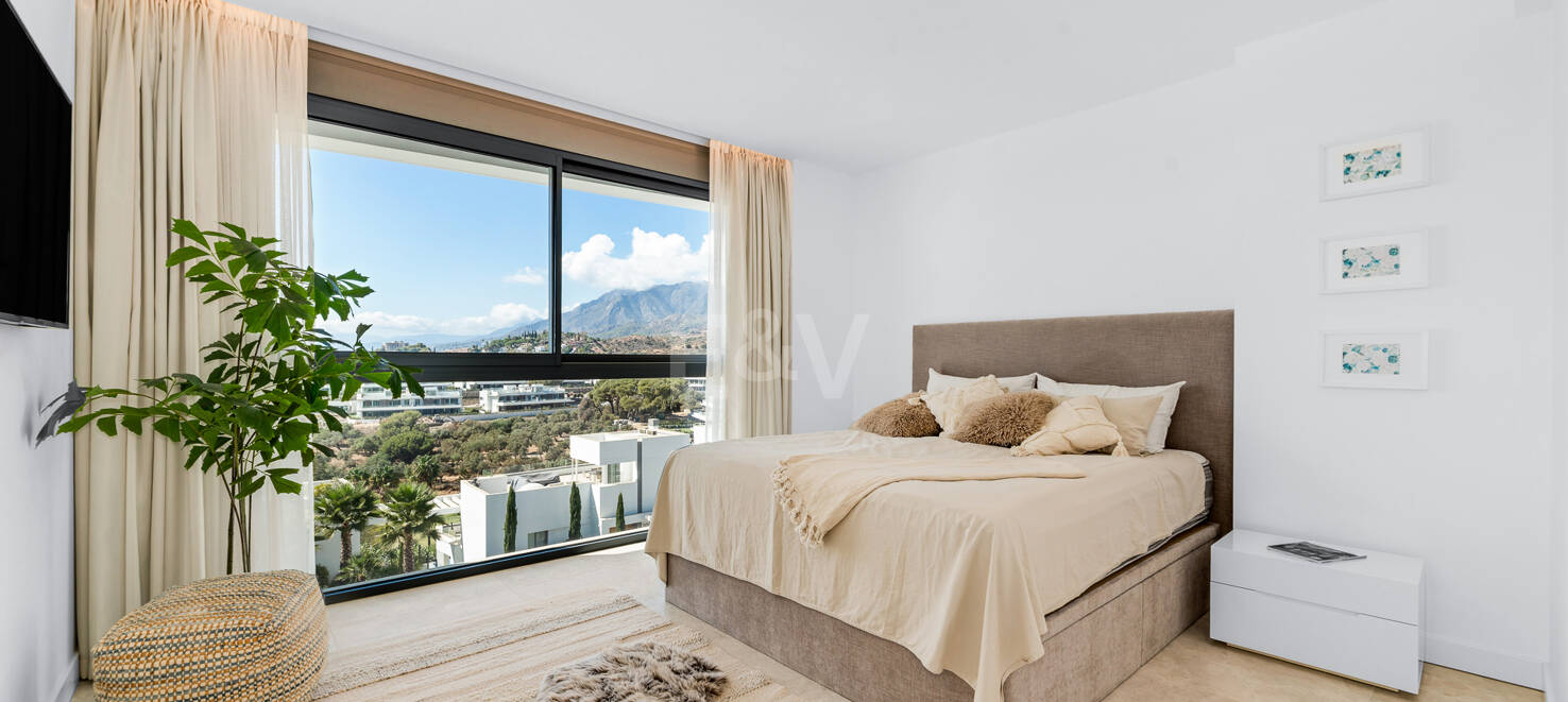 Penthouse mit Meer- und Bergblick in einer 5-Sterne-Wohnanlage