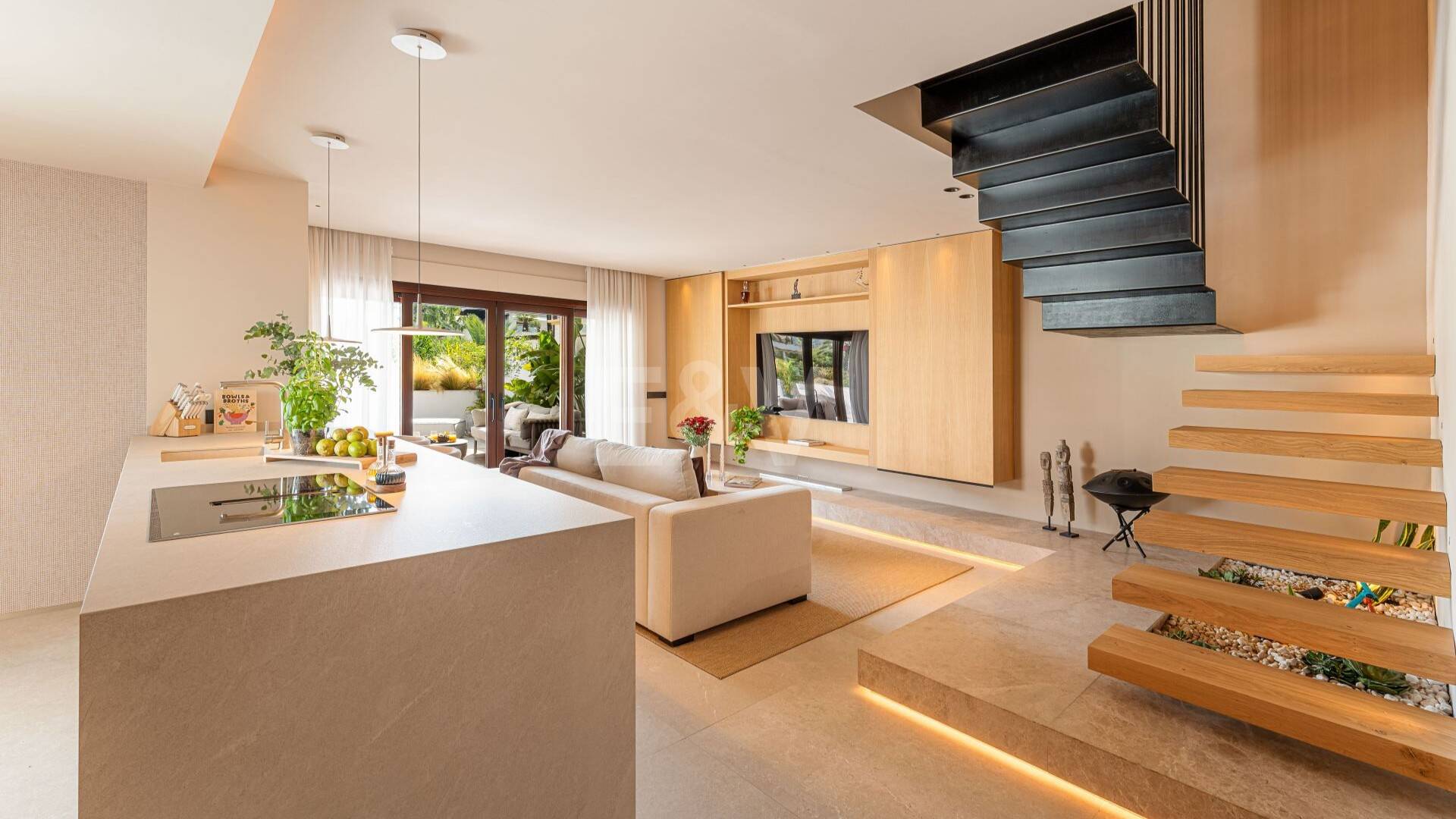 Penthouse na sprzedaż w Las Lomas del Marbella Club, Marbella Golden Mile