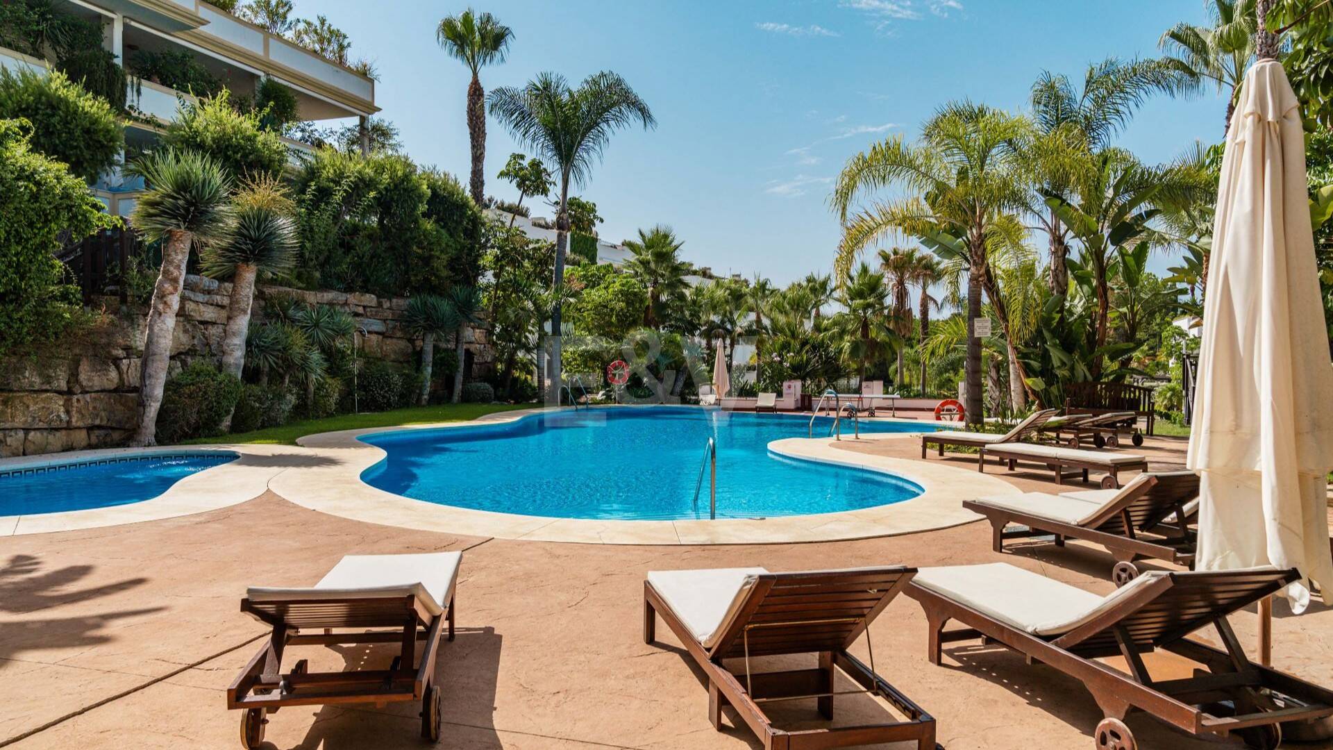 Penthouse na sprzedaż w Las Lomas del Marbella Club, Marbella Golden Mile