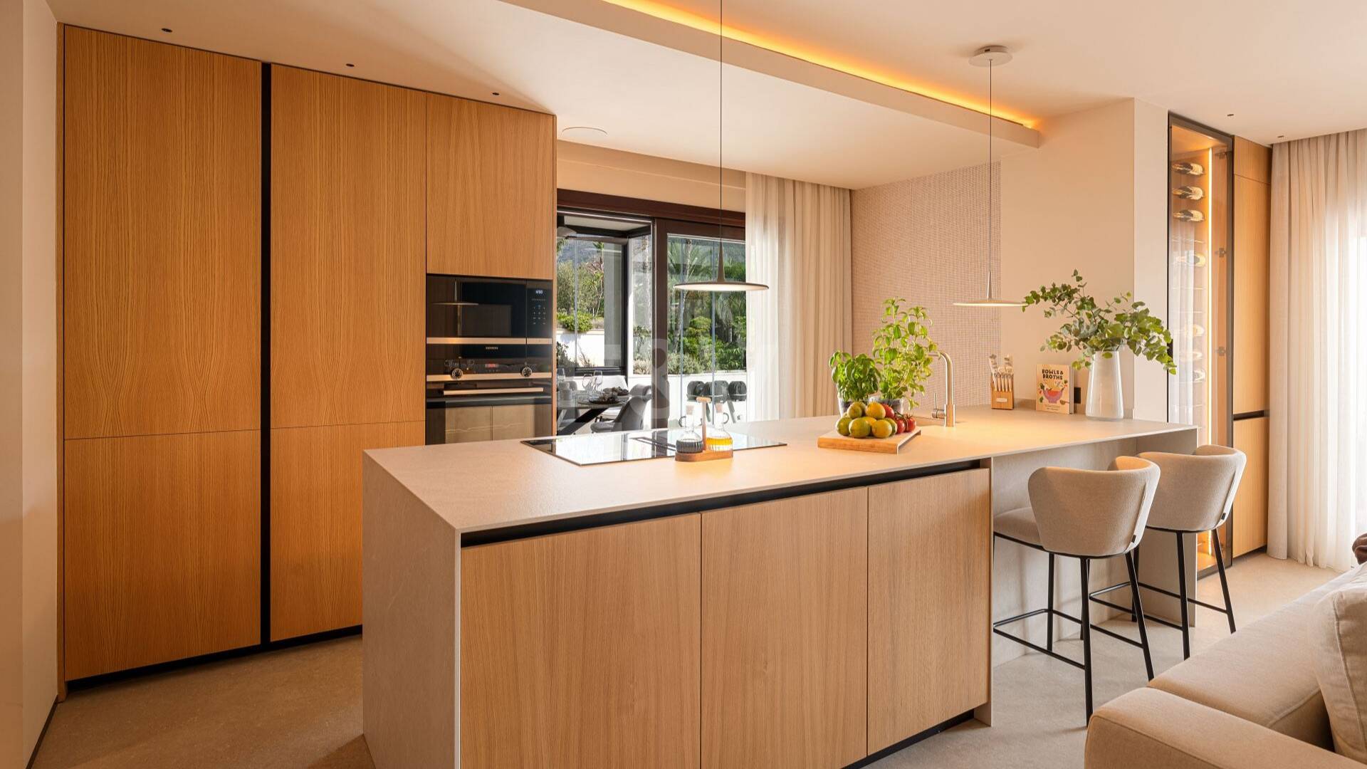 Penthouse na sprzedaż w Las Lomas del Marbella Club, Marbella Golden Mile