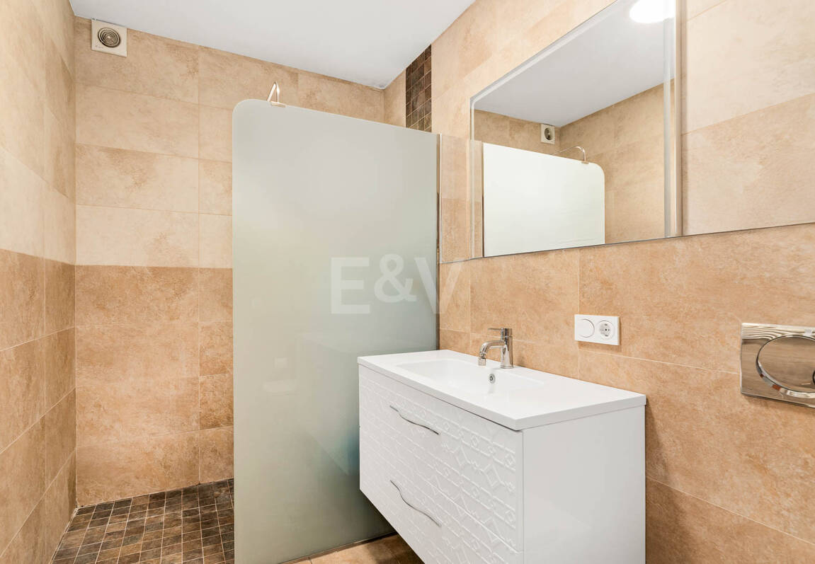 Traditionell Villa på den mest exklusiva stranden av Marbella East