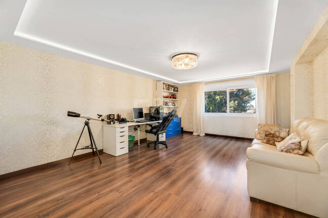 Traditionell Villa på den mest exklusiva stranden av Marbella East