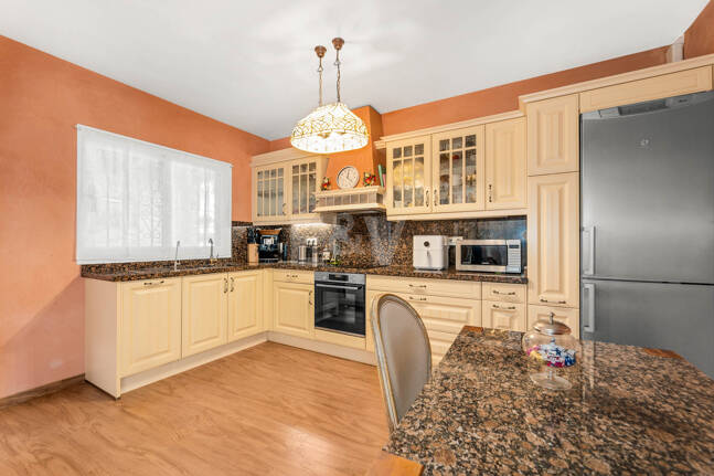 Traditionell Villa på den mest exklusiva stranden av Marbella East