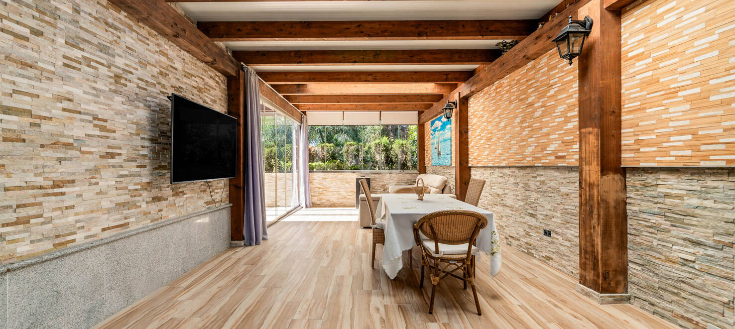 Traditionell Villa på den mest exklusiva stranden av Marbella East