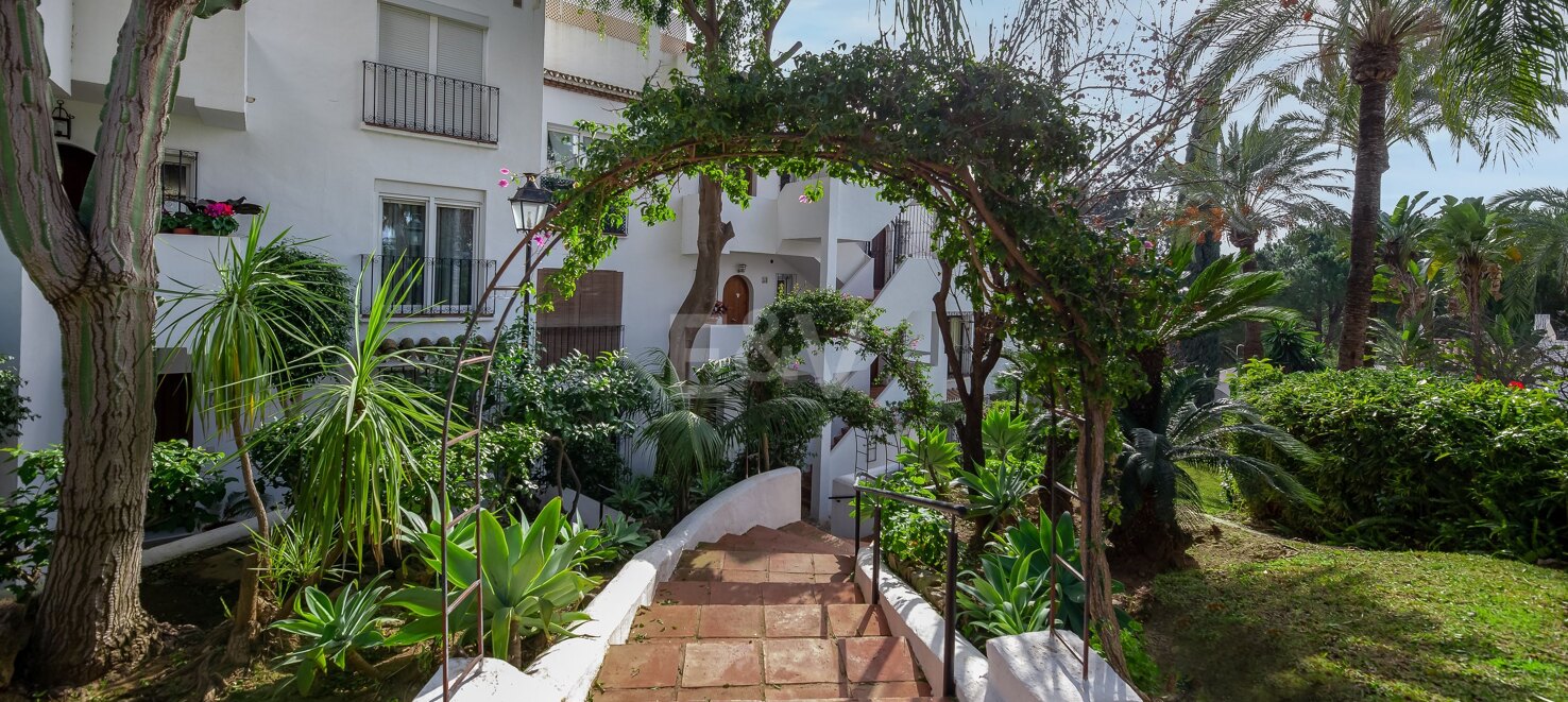 Tvåvåningslägenhet till salu i Marbella Golden Mile