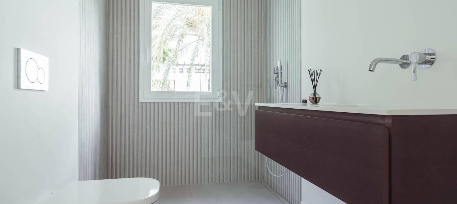 Luxury Duplex Apartment with Andalusian Charm