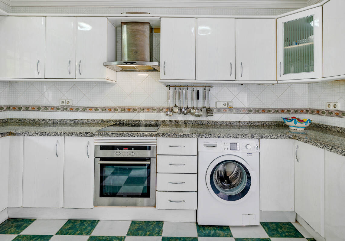 Beachside Townhouse med havsutsikt i Costabella