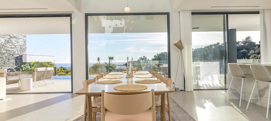 Stylish Well-Priced Contemporary Villa with Breathtaking Panoramic Views in Banus Heights, Benahavis