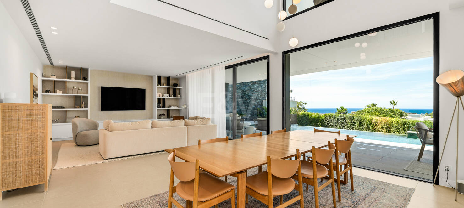 Stylish Well-Priced Contemporary Villa with Breathtaking Panoramic Views in Banus Heights, Benahavis