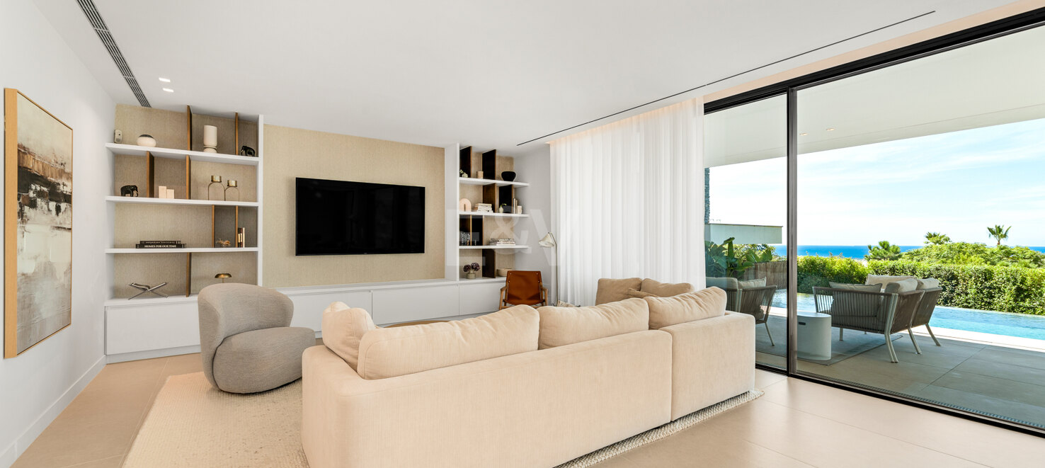 Stylish Well-Priced Contemporary Villa with Breathtaking Panoramic Views in Banus Heights, Benahavis