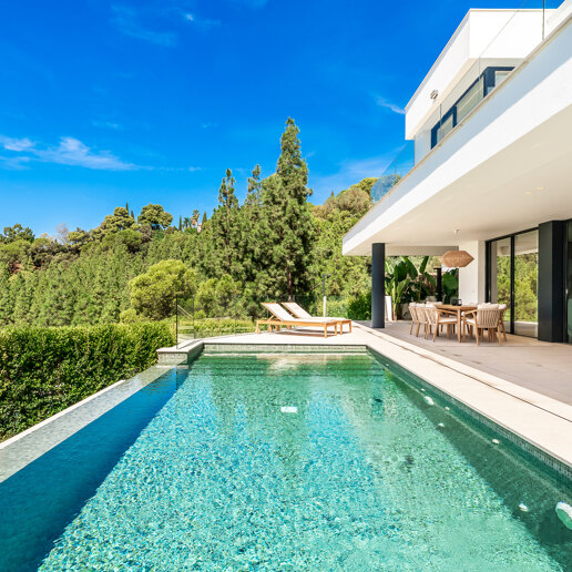 Stylish Well-Priced Contemporary Villa with Breathtaking Panoramic Views in Banus Heights, Benahavis