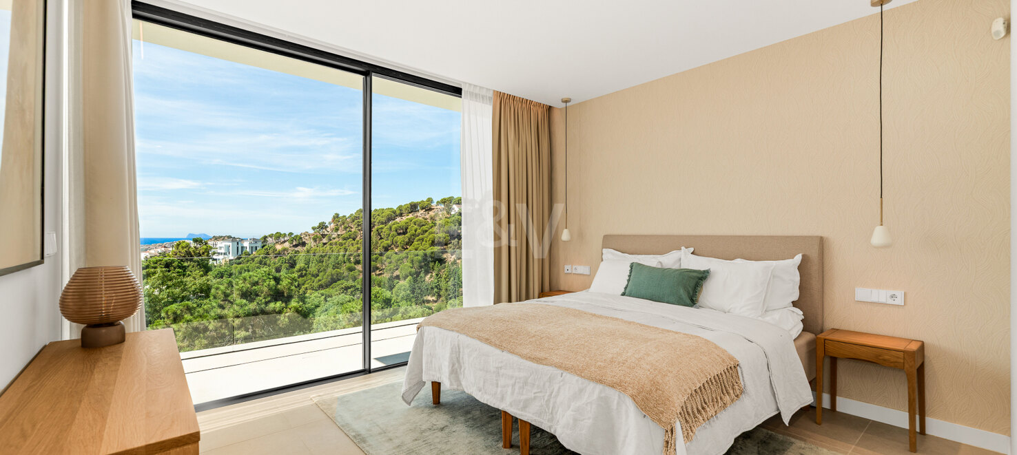 Stylish Well-Priced Contemporary Villa with Breathtaking Panoramic Views in Banus Heights, Benahavis