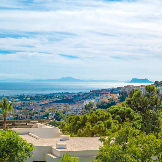 Stylish Well-Priced Contemporary Villa with Breathtaking Panoramic Views in Banus Heights, Benahavis