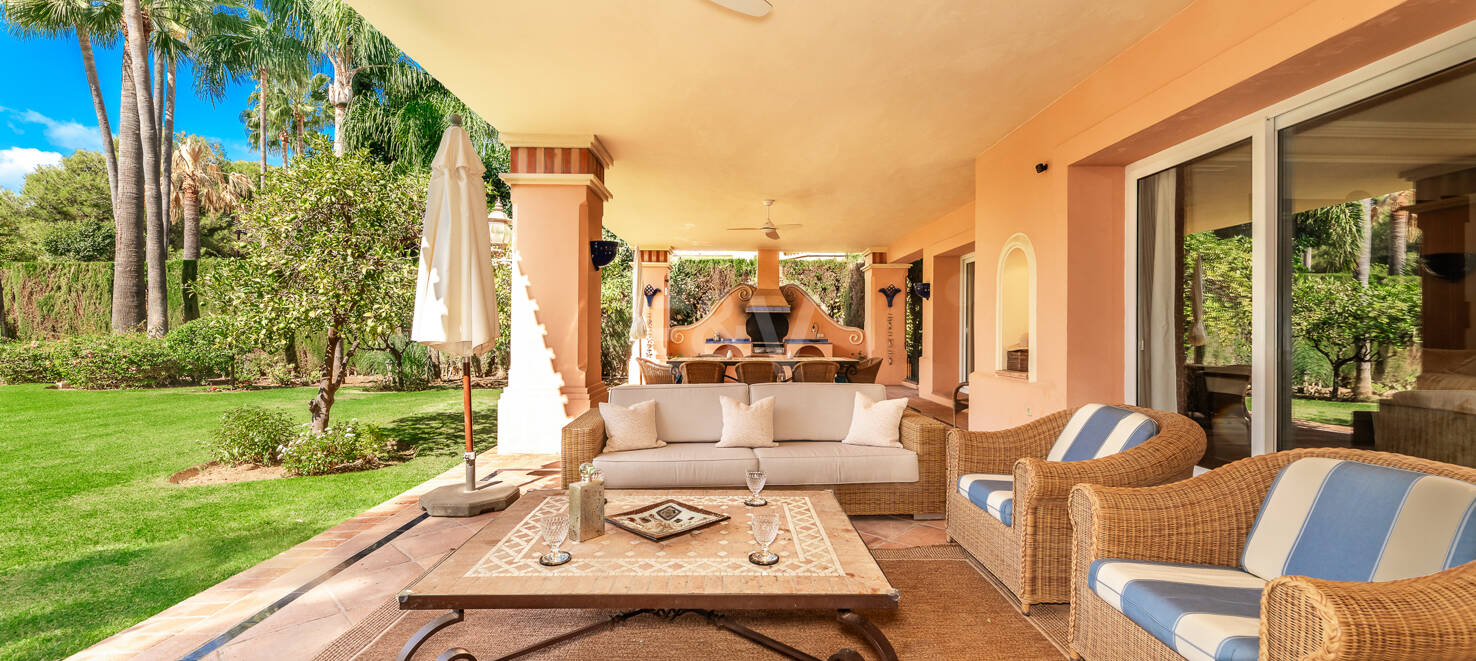 Willa na sprzedaż w Nueva Andalucia, Marbella (Wszystkie obszary)