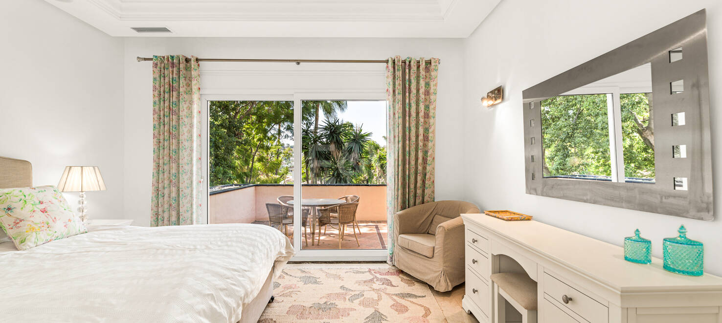Willa na sprzedaż w Nueva Andalucia, Marbella (Wszystkie obszary)