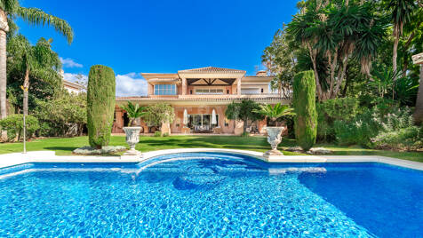 Villa à vendre en Nueva Andalucia, Marbella (Toutes les zones)
