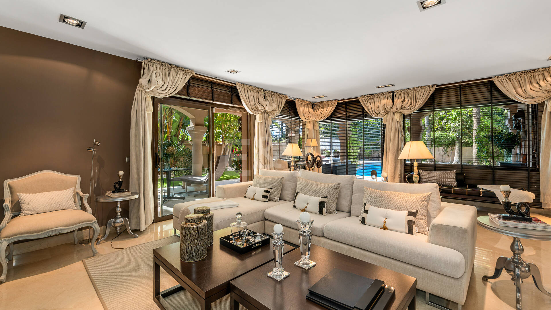 Beachside Elegant traditionell villa i Los Monteros