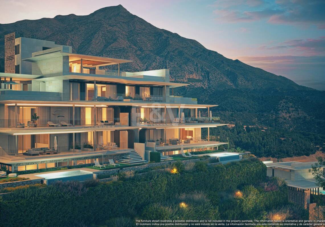 Luxury Duplex Penthouse with Private Pool and Panoramic Sea Views