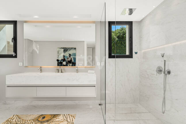 Casa del Mar: Villa de Lujo frente al Mar