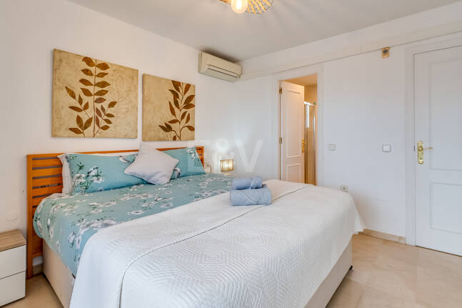 Townhouse nära stranden i Costabella