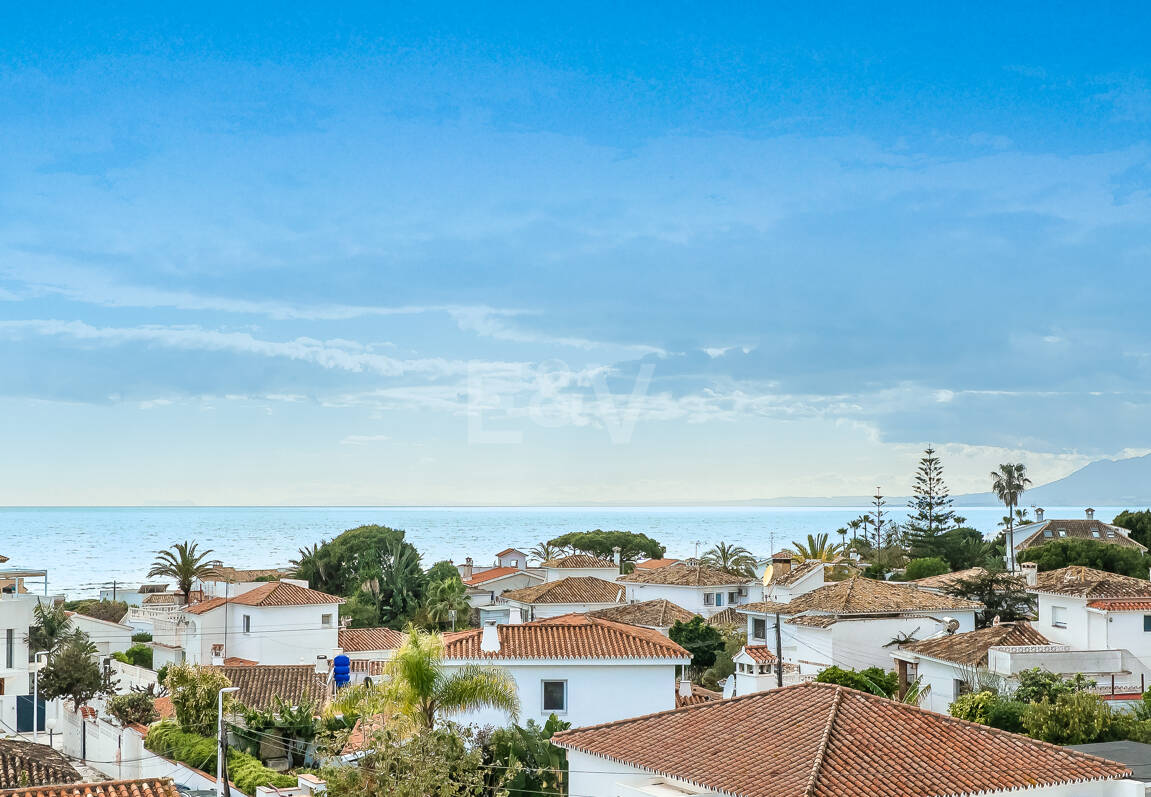 Townhouse nära stranden i Costabella