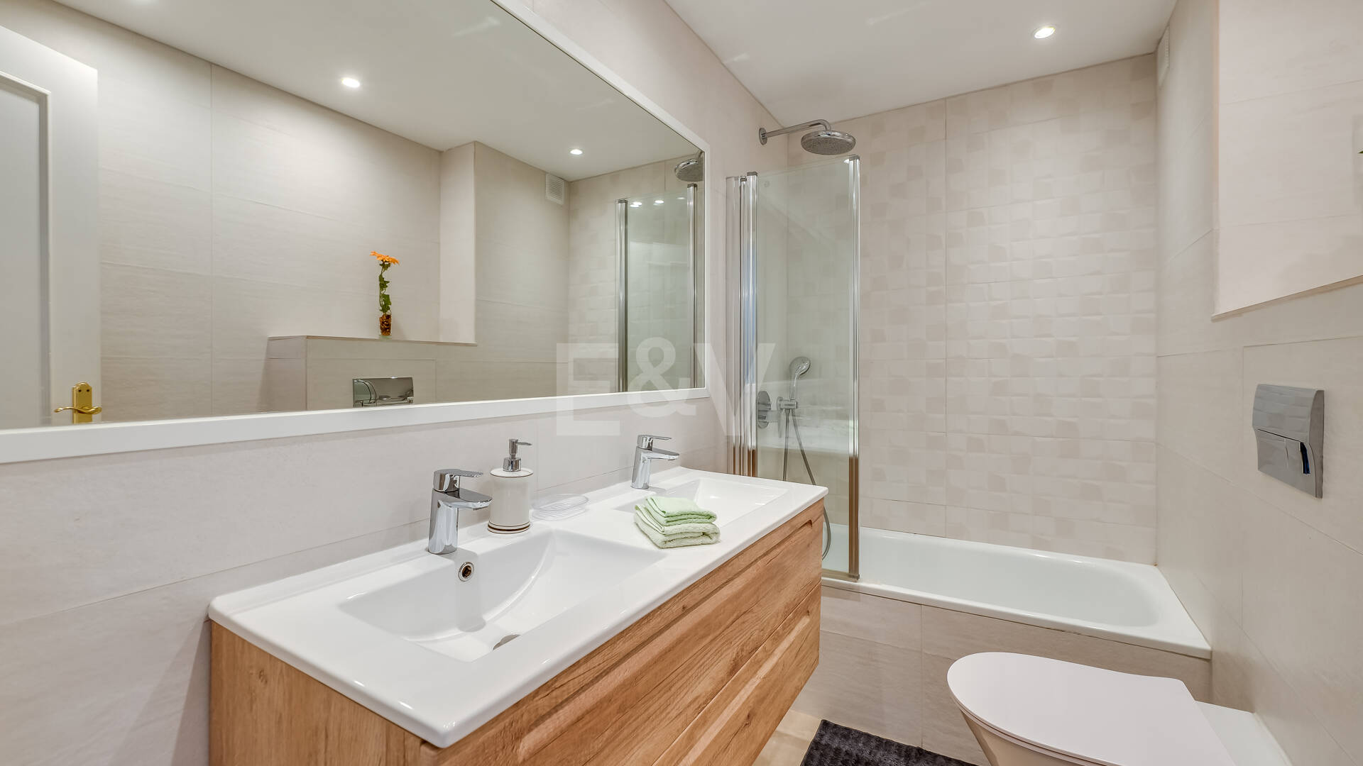 Townhouse nära stranden i Costabella