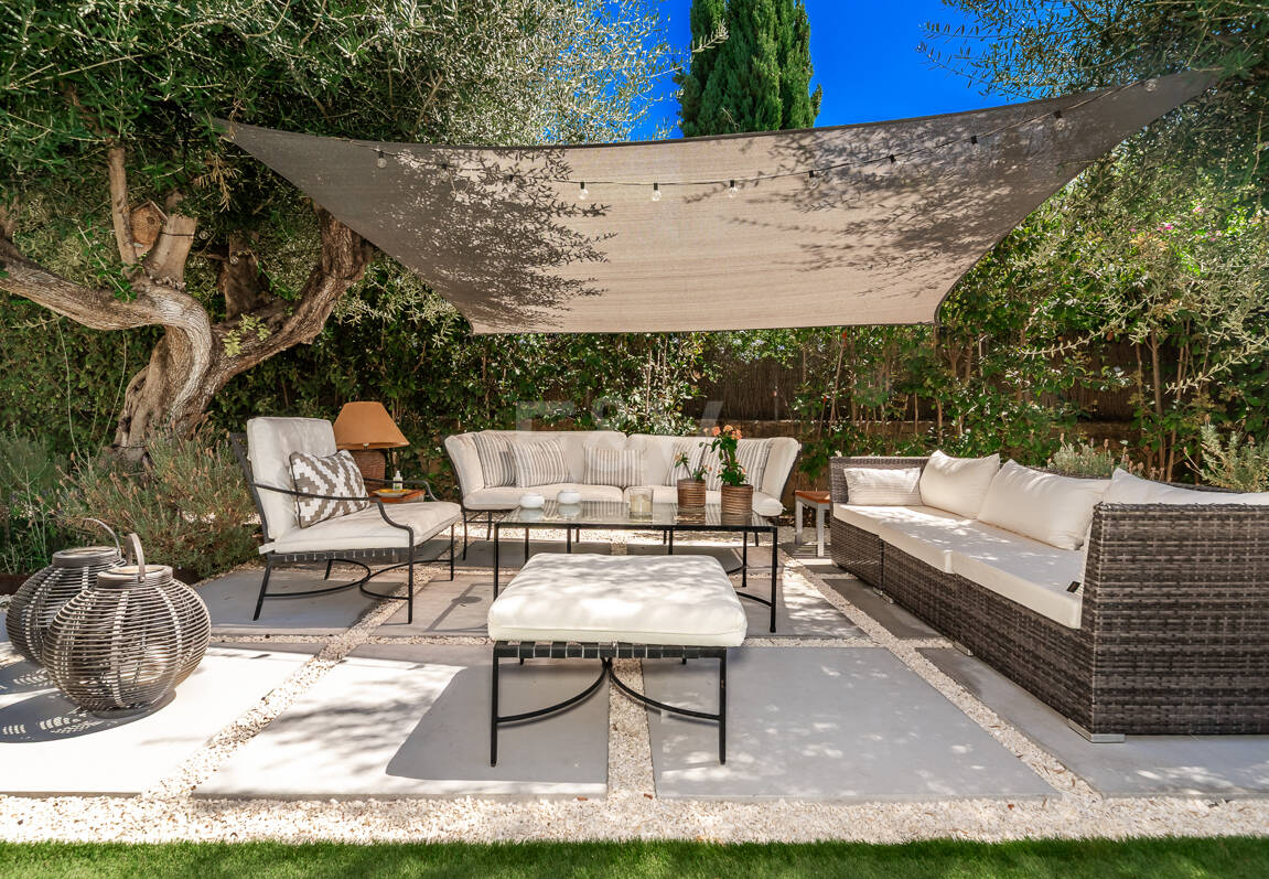 Elegant Villa Next to the Exclusive Puente Romano Resort