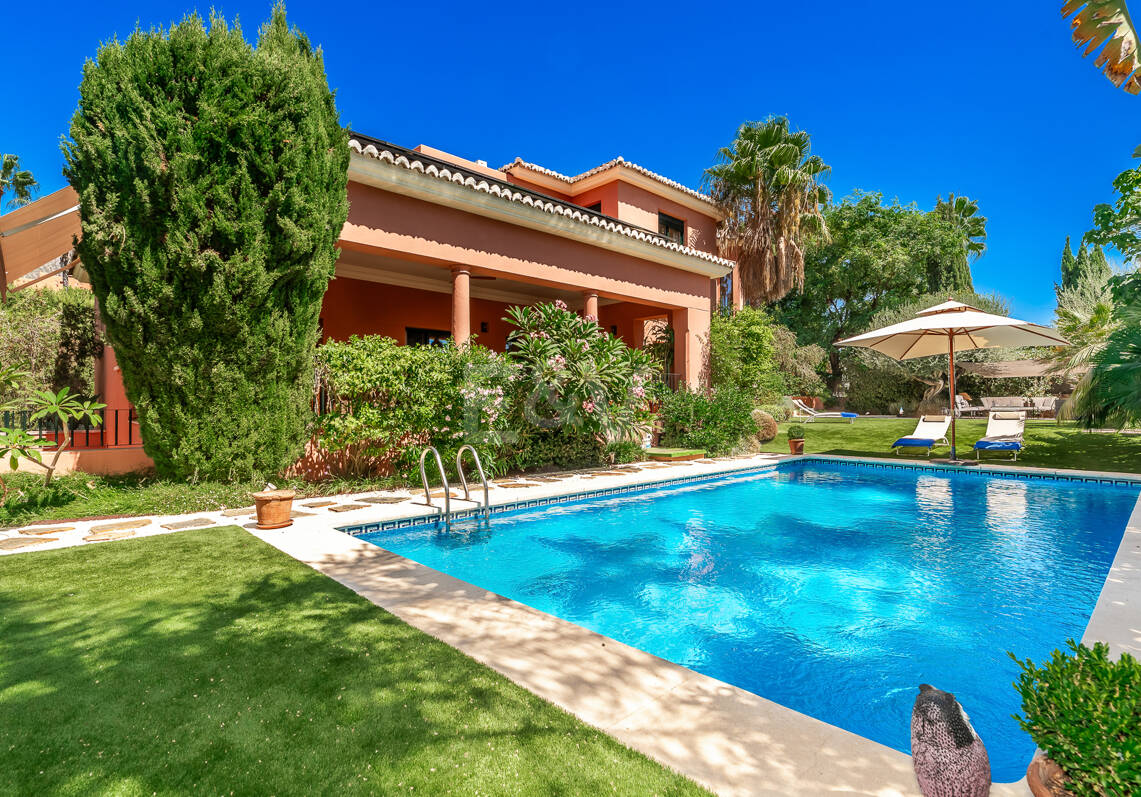 Elegante Villa in der Nähe des exklusiven Puente Romano Resorts