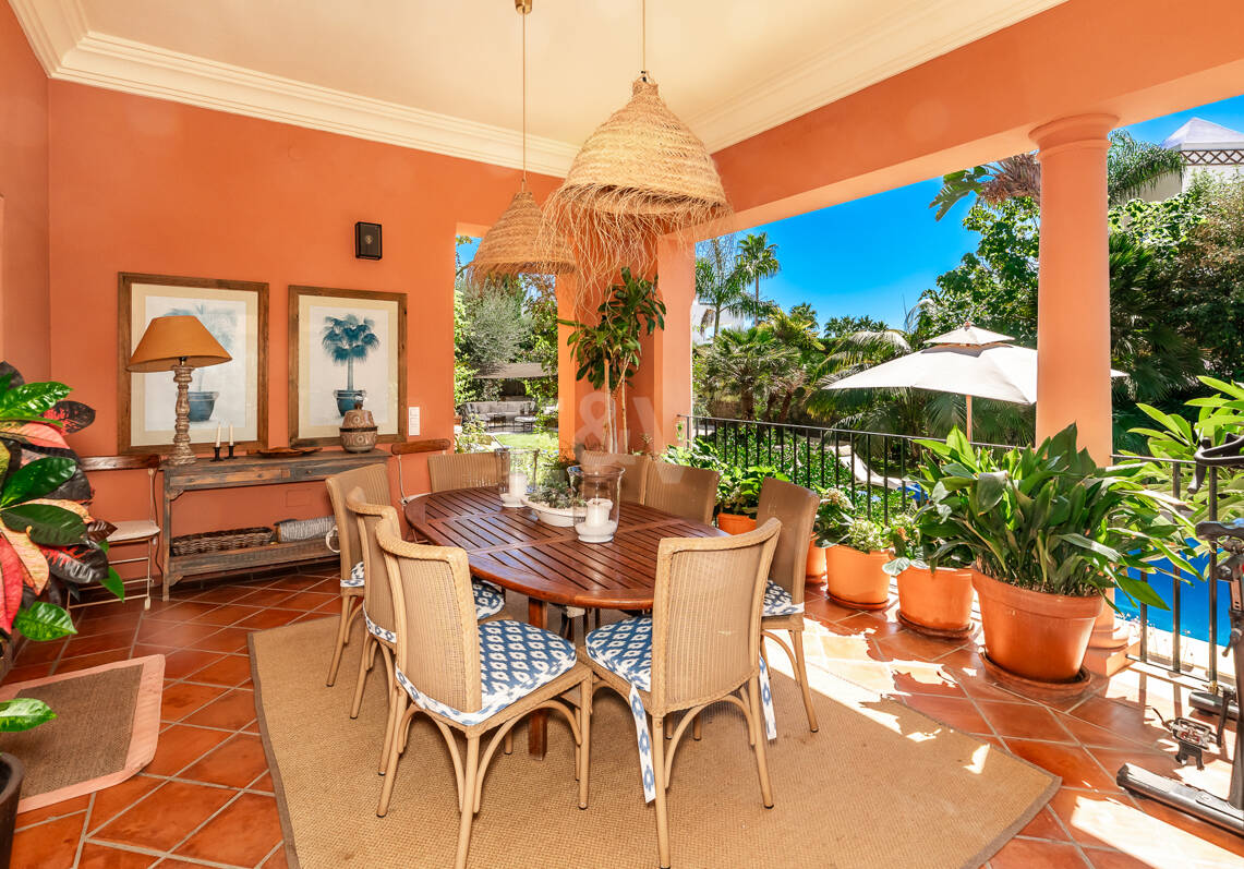 Elegante Villa in der Nähe des exklusiven Puente Romano Resorts