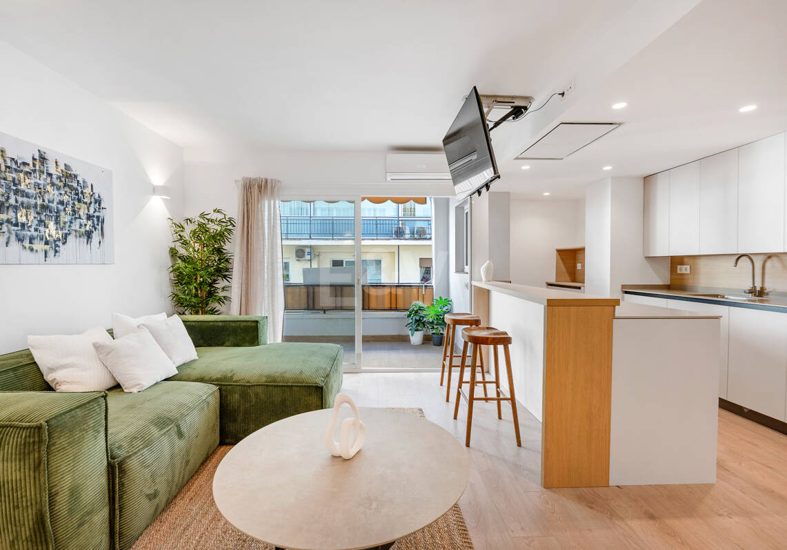 Modernes Apartment mit Privatem Balkon im Lebendigen Zentrum von Marbella