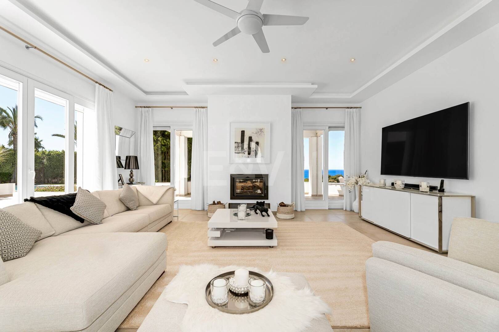 Impresionante villa con vistas al mar