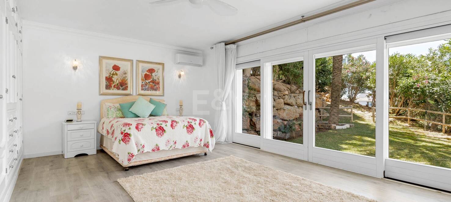 Atemberaubende Villa mit fantastischem Meerblick