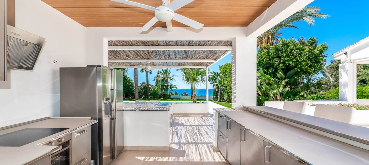 Atemberaubende Villa mit fantastischem Meerblick