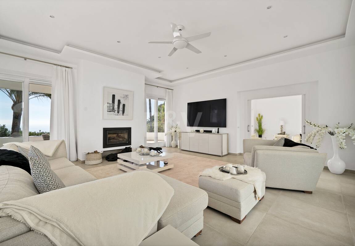 Impresionante villa con vistas al mar