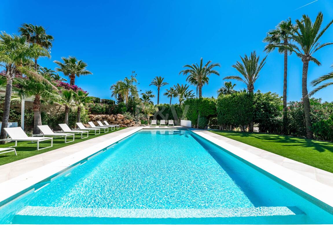 Impresionante villa con vistas al mar