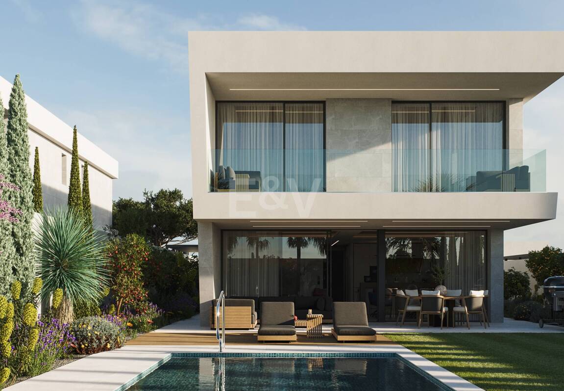 Neue Designer-Villa, Schritte vom Meer und Stadtzentrum entfernt