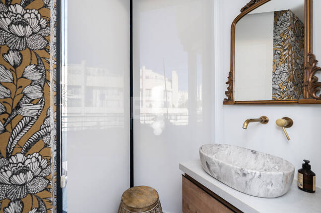 Penthouse with Sea Views Steps From the Beach