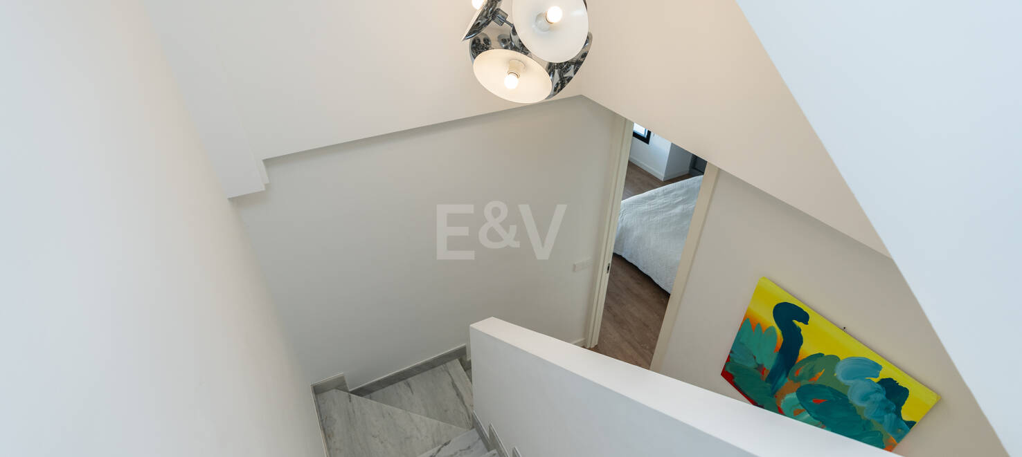 Penthouse med havet Visningar steg från stranden