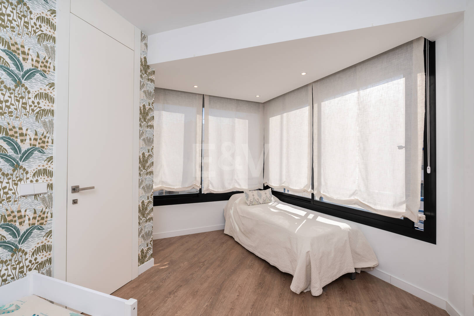 Penthouse mit Meerblick nur wenige Schritte vom Strand entfernt